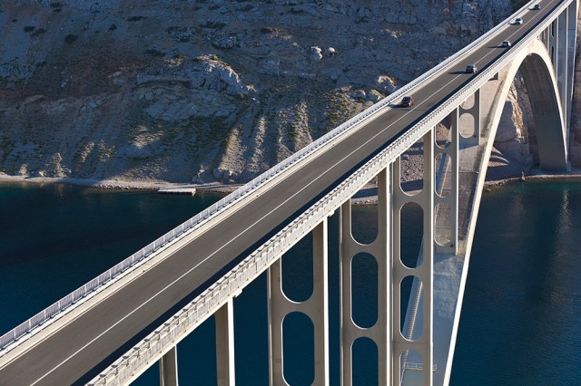 Adient reports fourth quarter and full-year 2023 financial results; successfully delivers on the company’s FY2023 financial commitments